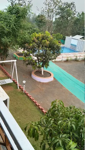 Komal Farm House photo 4